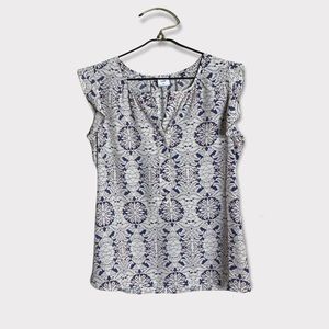 Cabi medium flutter sleeve blouse too Stevie style women’s workwear